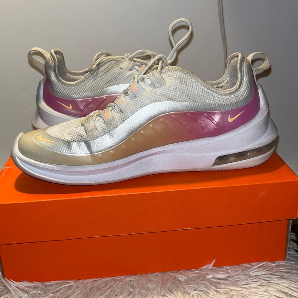 Nike air max
